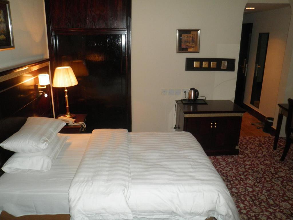 Shafa Abha Hotel Room photo